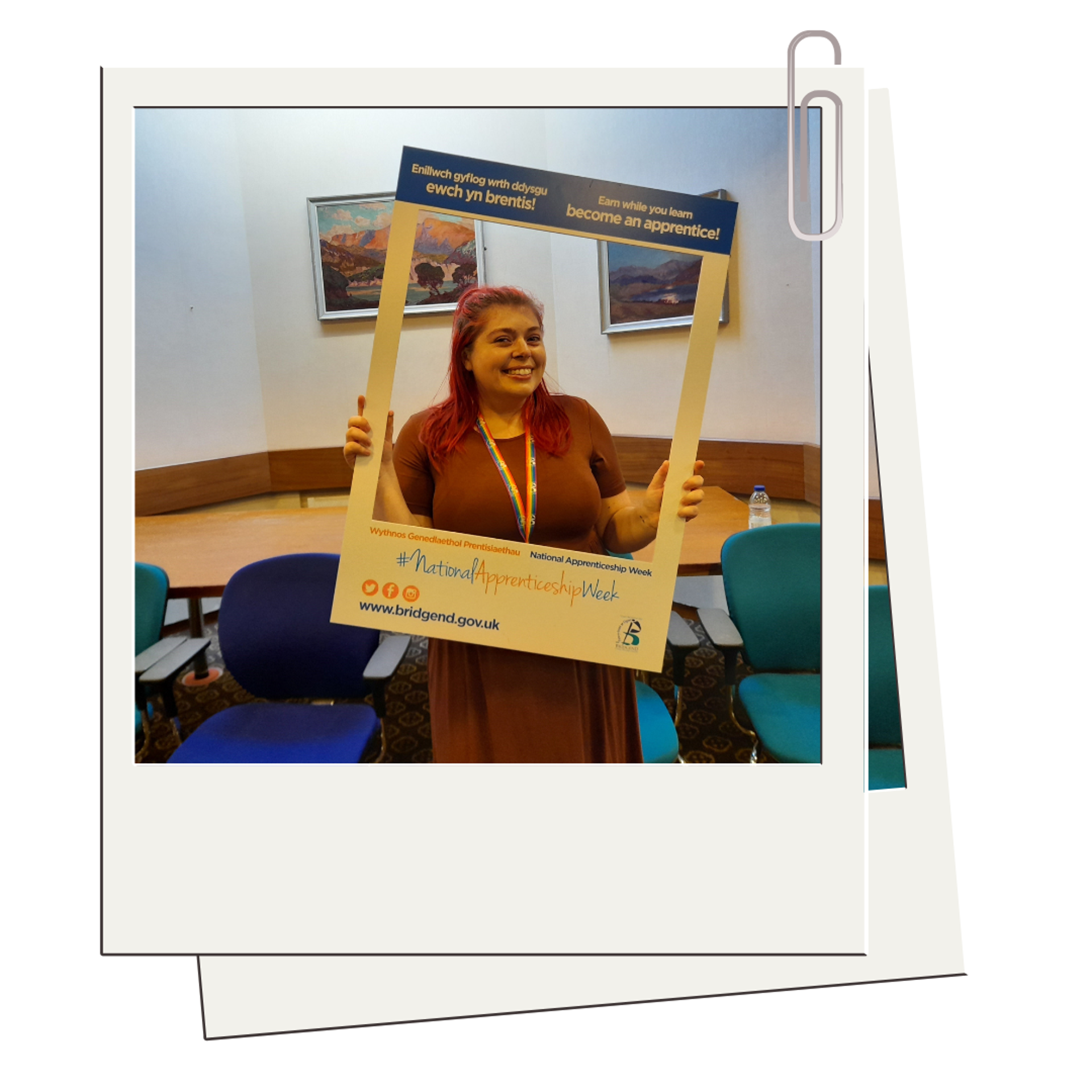 Holly Davies, brentis Marchnata